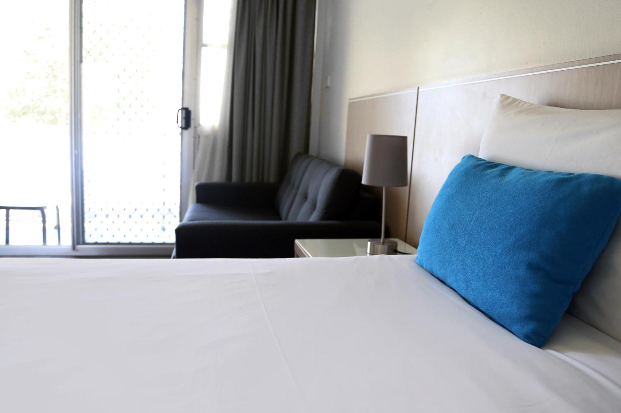 Zorba Waterfront Motel Batemans Bay Exterior foto
